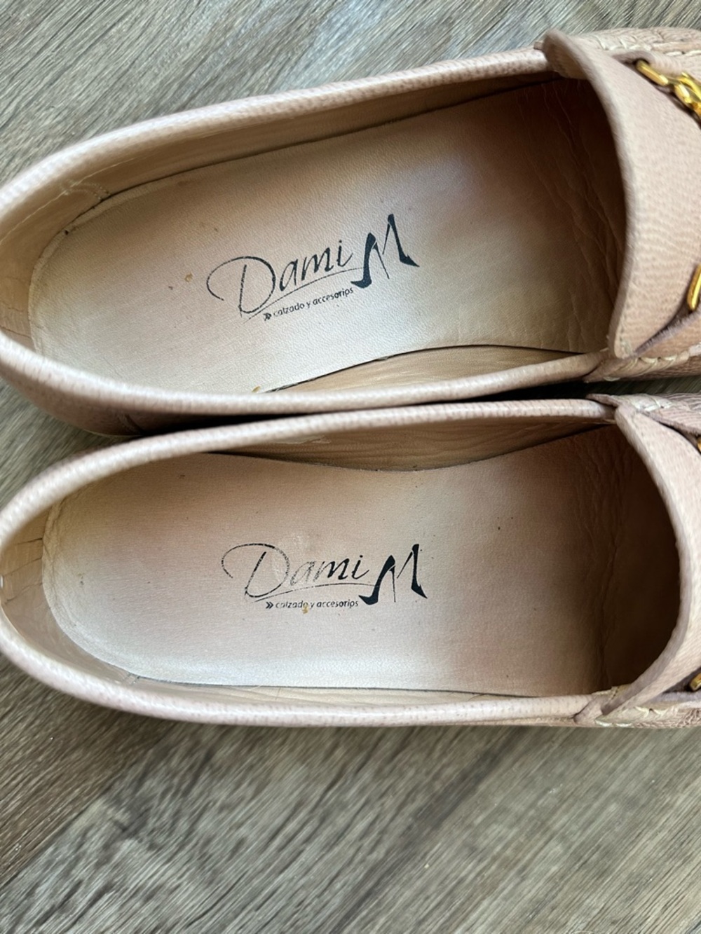 Dami M Beige Leather Loafers Size 9 Gold Bit Slip-On Comfort Flats - Picture 4 of 6